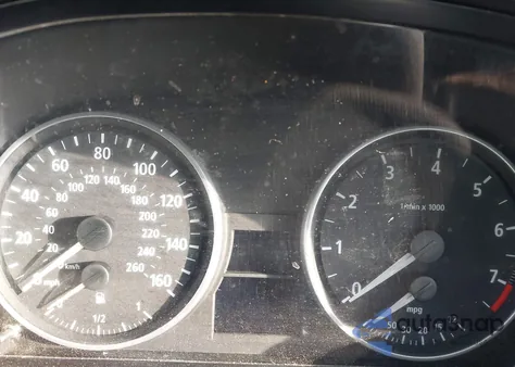 2006 BMW 330I из США, поврежденный, VIN WBAVB33586PS18421